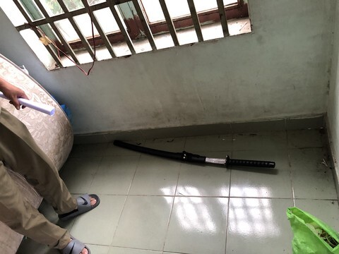 Trêu ghẹo bạn gái của người khác tại quán ốc, nam thanh niên bị chém tử vong