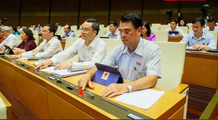 Hôm nay (11/6), Quốc hội thảo luận về đề nghị phê chuẩn việc bổ nhiệm Thẩm phán TAND tối cao