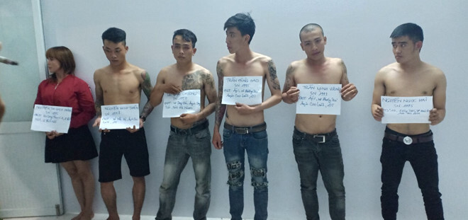 Nhóm thanh niên phê rượu, ma túy giả danh cảnh sát hình sự rồi hành hung công an