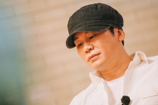 Chủ tịch YG Yang Hyun Suk từ chức sau loạt bê bối nghiêm trọng