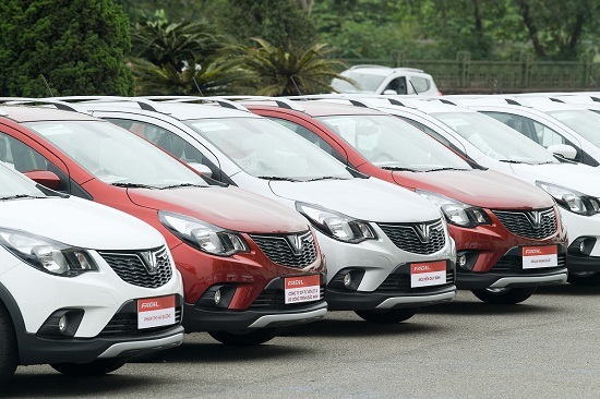 VinFast giao 650 xe Fadil tới khách hàng trong 1 ngày