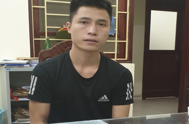 Nam thanh niên sát hại bạn gái 19 tuổi trong phòng trọ ra đầu thú