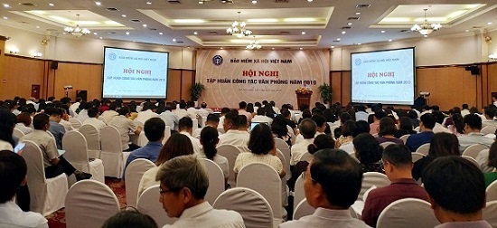 BHXH Việt Nam: Nâng cao bồi dưỡng trình độ cho cán bộ văn phòng 