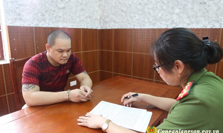 Khởi tố gã trai dụ thiếu nữ vào nhà nghỉ dùng ma túy rồi hiếp dâm