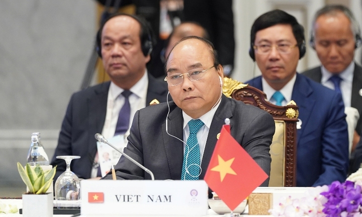 Thủ tướng: Hòa bình, ổn định không tự đến