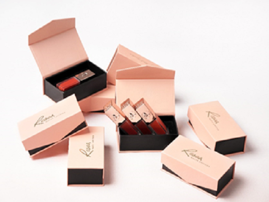ROSES MATTE LIPSTICK 2019 gây sốt với dàn khách mời đặc biệt
