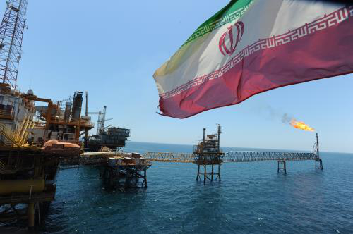 Mỹ tuyên bố trừng phạt bất cứ quốc gia nào nhập khẩu dầu của Iran