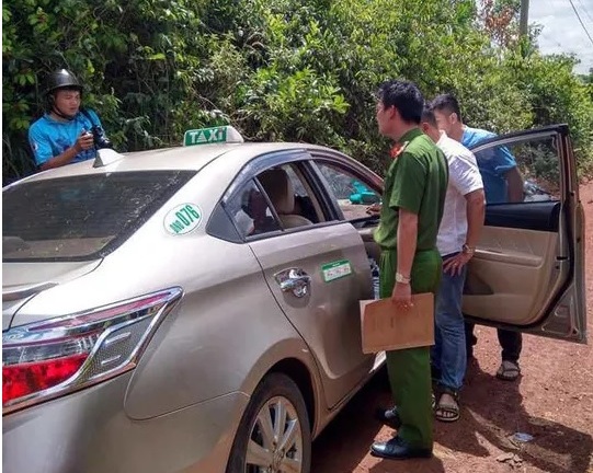 Tóm gọn đối tượng kề dao vào cổ tài xế taxi để cướp tài sản trong đêm