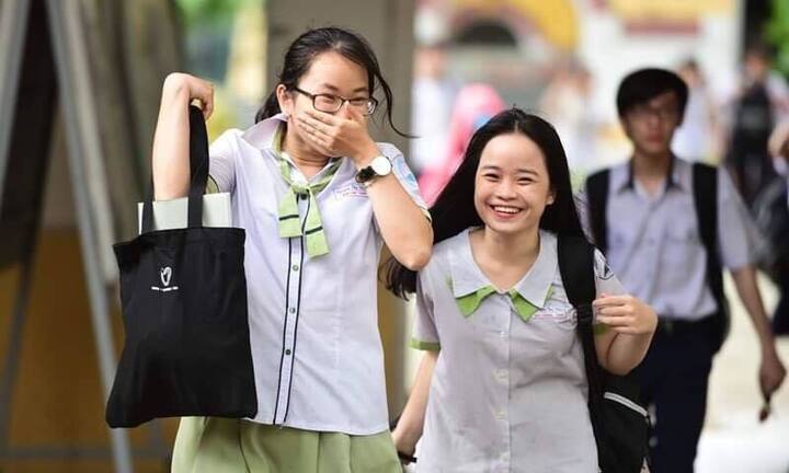 Chấm thi THPT quốc gia 2019: Đã có điểm 9 môn Ngữ văn