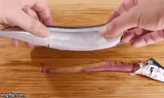 Mẹo gỡ xương cá siêu nhanh trong 10 phút ai cũng có thể làm được