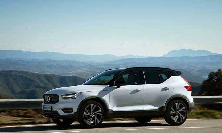 Bảng giá xe Volvo mới nhất tháng 7/2019: XC90 Momentum giá 3,399 tỷ đồng