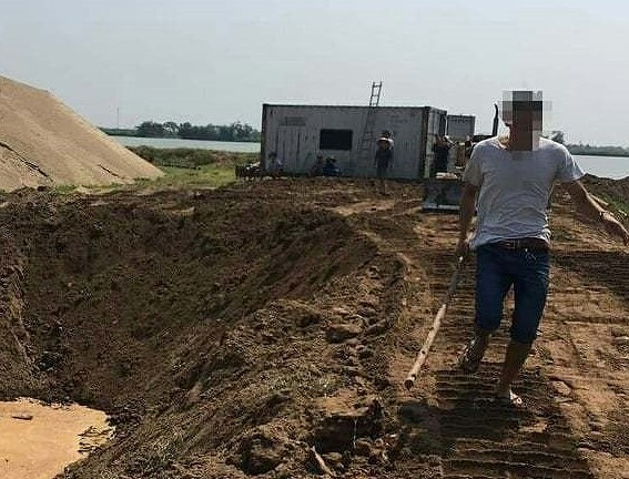 Khởi tố giám đốc côn đồ hành hung dân trước mặt công an