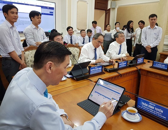 “Giao việc tức thời- Nhắc việc thông minh” giúp thành phố giải quyết các vấn đề “nóng” 