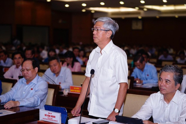 Phó Chủ tịch UBND TP. HCM bất ngờ lên tiếng về sáng kiến dùng lu chống ngập