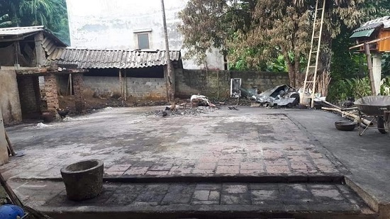 Nhà sàn của bà nội thủ môn Bùi Tiến Dũng bất ngờ bốc cháy lúc nửa đêm
