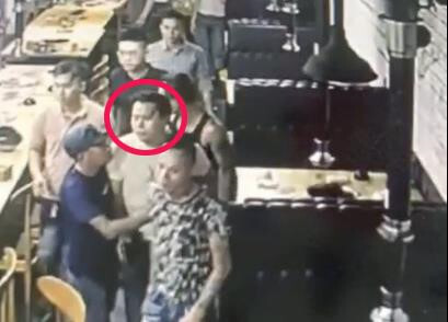 Nha Trang: Chủ nhà hàng nhập viện cấp cứu vì bị nhóm thanh niên xăm trổ tấn công