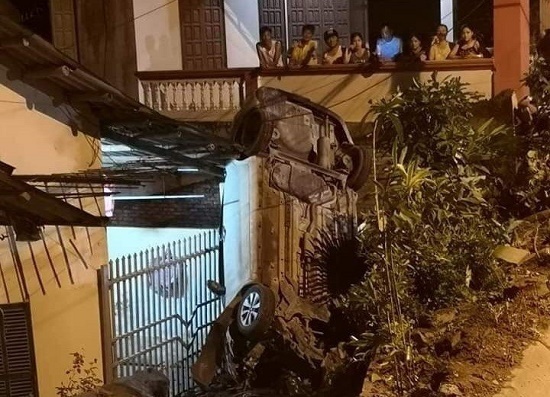 Nghi vấn tài xế say rượu gây tai nạn liên hoàn tại Yên Bái