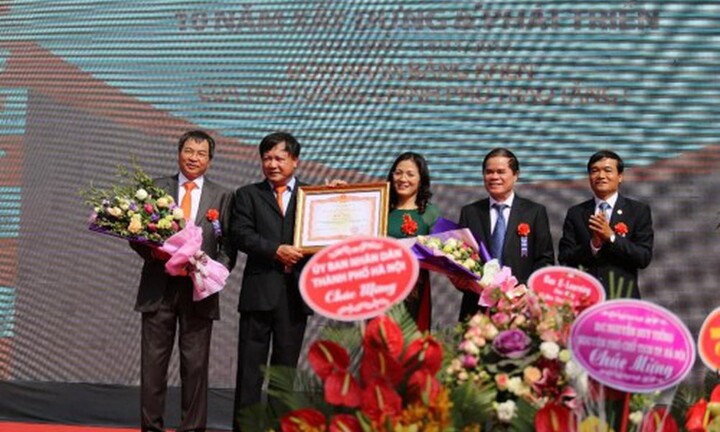 Xét tuyển đại học 2019: Học phí hay quan niệm công-tư? 