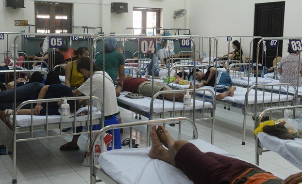 Sốt xuất huyết vào mùa cao điểm, Bộ trưởng Nguyễn Thị Kim Tiến đề nghị quyết liệt phòng, chống dịch