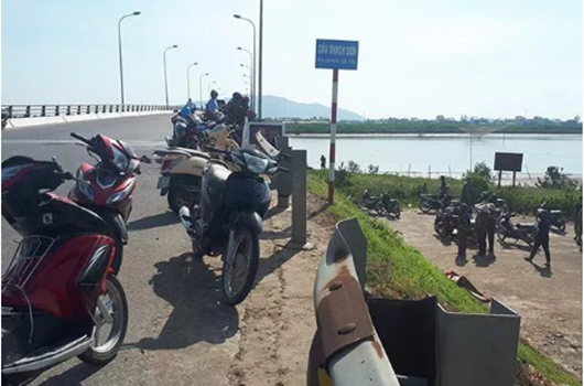 Người phụ nữ ở Hà Tĩnh nhảy cầu tự tử trong lúc chồng đi vắng