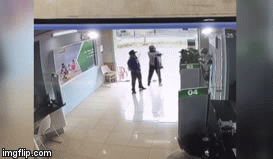 Video: Bảo vệ Vietcombank Nghi Sơn bị cướp rút súng bắn trọng thương
