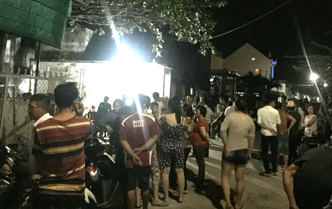 Điều tra vụ cha già 72 tuổi đâm chết con trai 40 tuổi trong cơn say