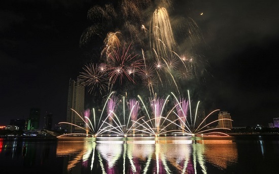 Du lịch Đà Nẵng thành công– chuyện không thuộc về “danh lam thắng cảnh” 