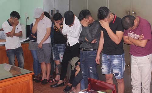 Đồng Nai: Đột kích quán bar, phát hiện 30 thanh niên dương tính ma túy