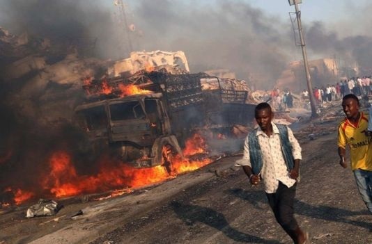 Đánh bom xe gần đồn cảnh sát tại Pakistan, ít nhất 32 người thương vong