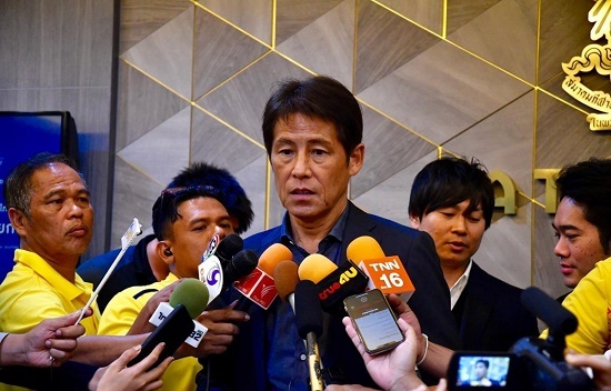 HLV Akira Nishino chưa chốt trợ lý người Thái Lan dù World Cup 2022 sắp đến gần