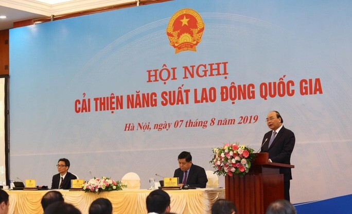 Thủ tướng: Muốn nông nghiệp phát triển, Việt Nam cần có 100 bà Thái Hương, 100 bà Kiều Liên