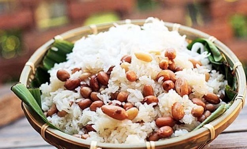 Mẹo nấu xôi vừa thơm, vừa dẻo cho ngày Rằm tháng 7