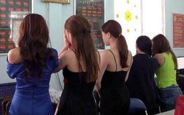 Hoàn tất cáo trạng truy tố “tú bà” chuyên cấp gái bán dâm cho khách ngoại