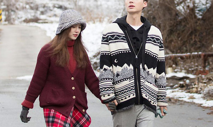 Sau khi lên tiếng về rạn nứt hôn nhân, Ahn Jae Hyun lại dọa công khai tin nhắn riêng tư