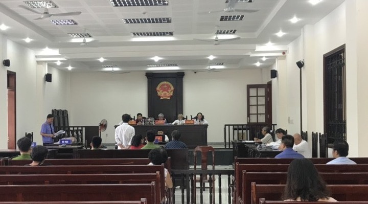 Đồng Nai: Cần làm rõ việc 200 người dân