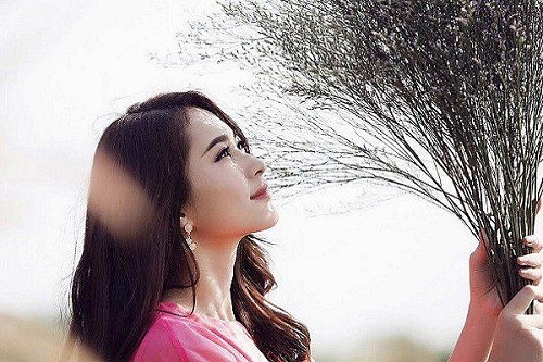 Hết tháng cô hồn 3 con giáp này tình duyên đỏ rực, thoát kiếp FA