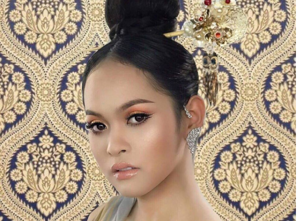 Nhiều thí sinh người dân tộc thiểu số tham dự 