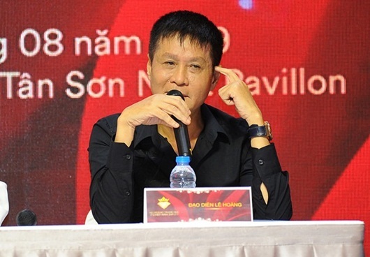 Nữ hoàng trang sức Việt Nam bỏ phần thi bikini, đạo diễn Lê Hoàng 