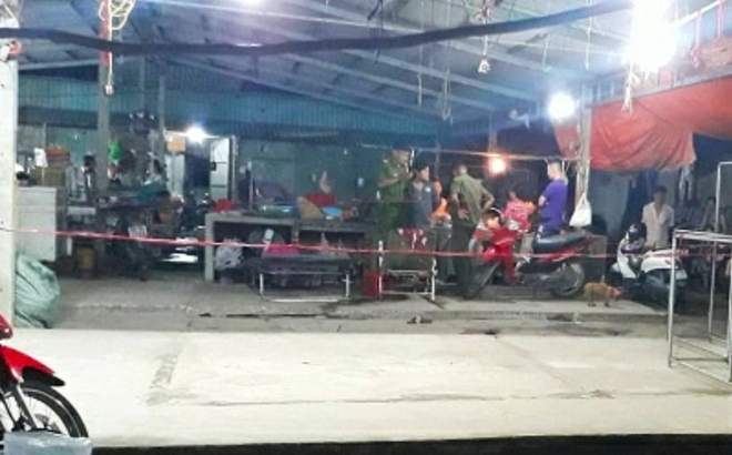 Nghi phạm đâm chết người tình của chị gái tại chợ khai gì?