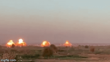 Video: Cận cảnh tiêm kích Mỹ rải thảm 36 tấn bom, xóa sổ IS tại Iraq