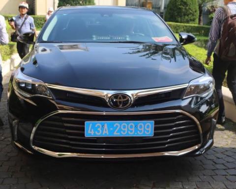 Chuẩn bị đấu giá loạt xe sang Vũ