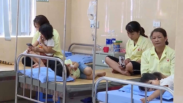 Vụ hơn 80 trẻ mầm non nhập viện nghi ngộ độc: Chưa tìm ra nguyên nhân