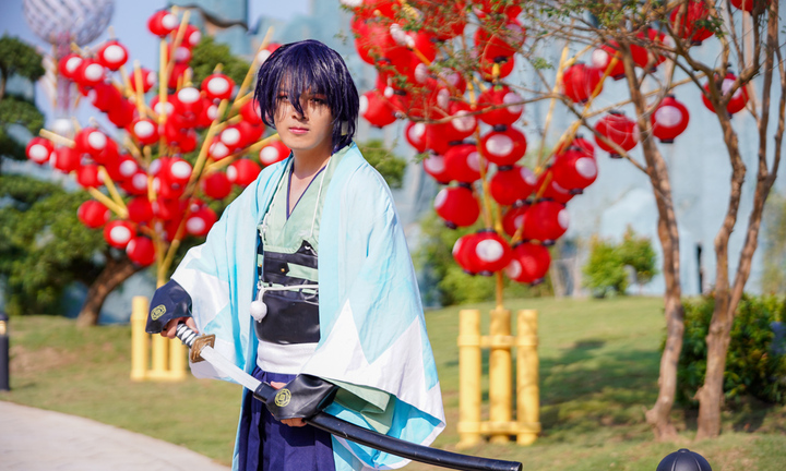 Cộng đồng cosplay “phát cuồng” với điểm sống ảo mới ở Hà Nội