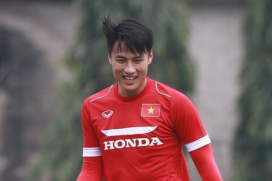 Mạc Hồng Quân, Huy Toàn được thầy Park gọi lên tuyển đá vòng loại World Cup 2022