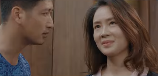 Hoa hồng trên ngực trái tập 15: Khuê bật chồng