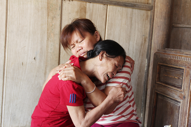 Cô dâu Việt và những cuộc đoàn tụ đẫm nước mắt (bài 1): Nước mắt ngày trở về