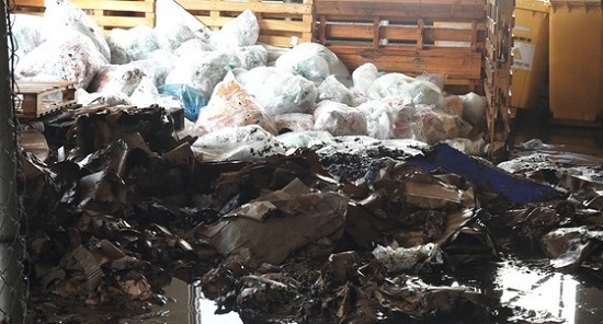 Video: Hiện trường vụ cháy kho phế liệu công ty bao bì ở Đà Nẵng 