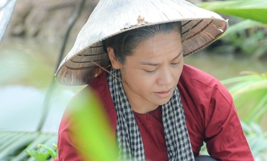Nhật Kim Anh nói gì khi bị chê tạo hình