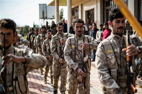 Tin tức quân sự mới nóng nhất hôm nay 4/10: Mỹ đưa 175 xe tải vũ khí, hậu cần cho phiến quân ở Syria