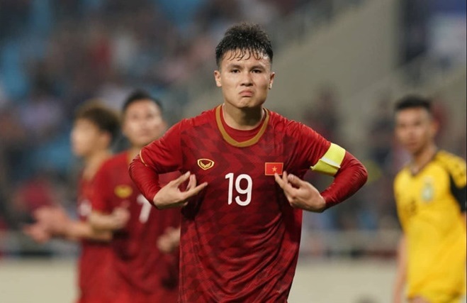 Video: Quang Hải ghi bàn xé lưới đội tuyển Malaysia khiến người hâm mộ vỡ òa